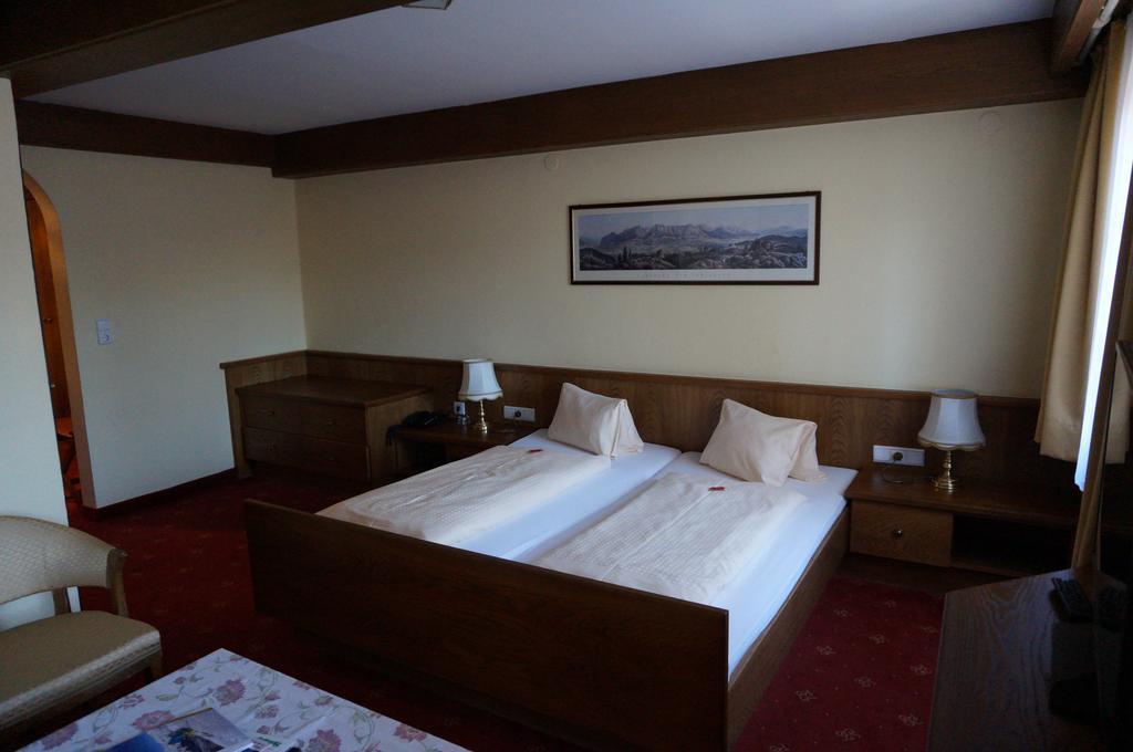 Hotel Happ Innsbruck Pokój zdjęcie